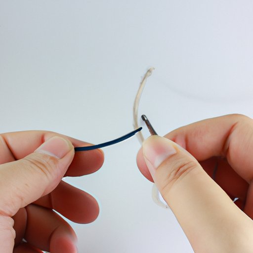 2. Adjust the prong collar to the correct size