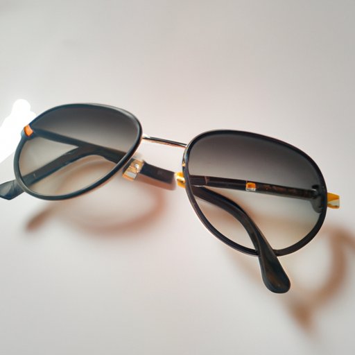 A Comprehensive Guide to the History of Sunglasses