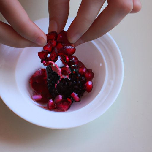 How to Safely Eat Pomegranate Seeds