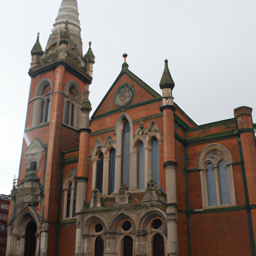 Visit Belfast and Take a Guided Tour