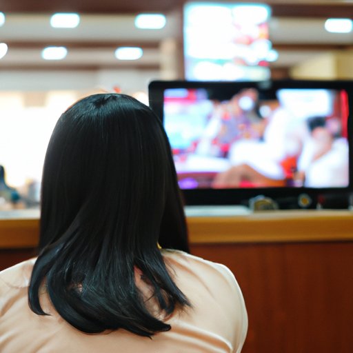 Attend a Bar or Restaurant with a Broadcast