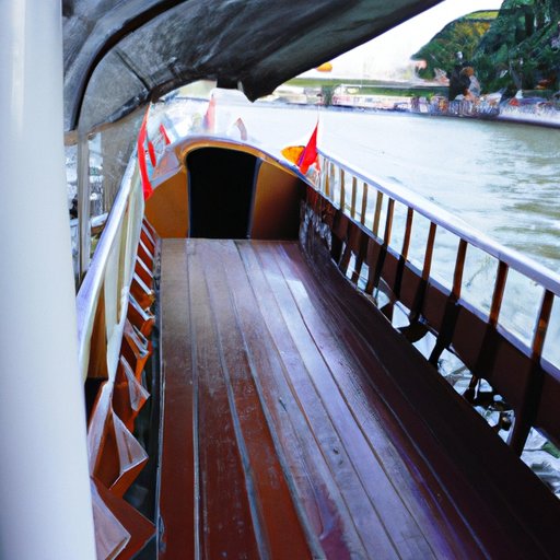 A Look at the Length of the Ghost Boat Tour