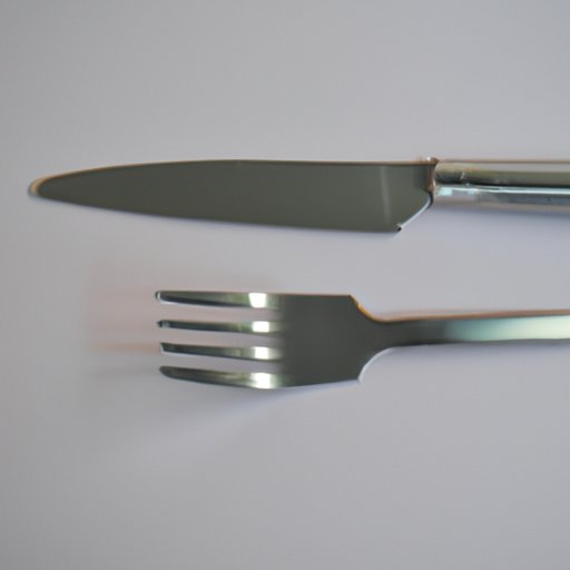 Understand the Basics of Using a Knife and Fork