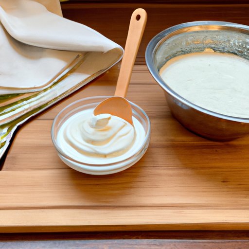 What is Cultured Sour Cream? Benefits, How to Make and Use It, Taste